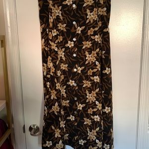 🤎Neutral floral maxi skirt